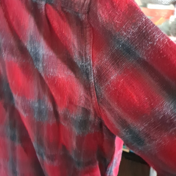 Flannel.🌈 - Picture 3 of 5